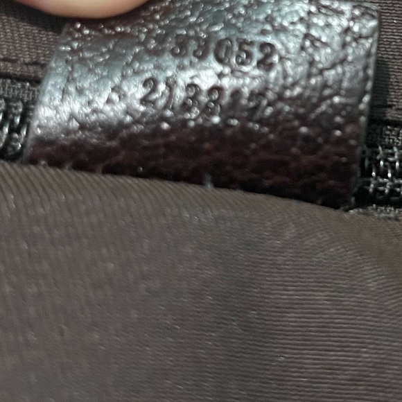 😍SOLD😍
Aythentic GG flap messenger bag - Picture 6 of 6